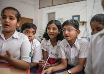 कल और आज की शिक्षा प्रणाली : एक कुंठित भारतीय की समीक्षा