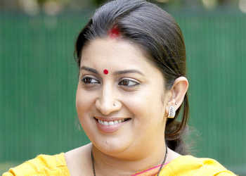 Smriti Irani Degree textile