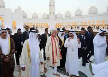 Modi walking the Sheikh Zayed mosque – Symbolism or Strategy?