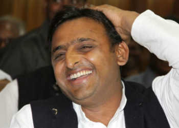 akhilesh black money samajwadi