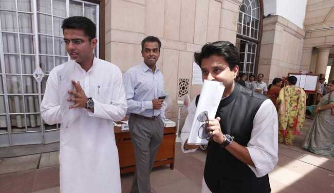 One of these 5 Leaders should be the Opposition’s Face, Not Rahul Gandhi