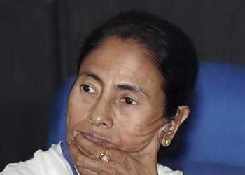 Mamata Banerjee Durga Visarjan