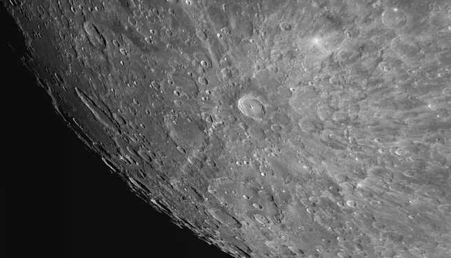 isro, moon, helium