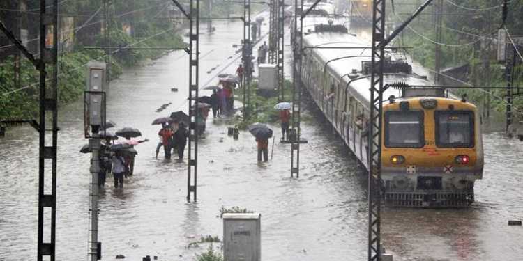 mumbai, railway