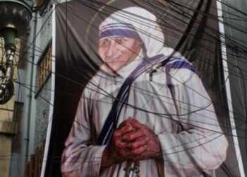 teresa, child, charity, sold, maneka gandhi, missionaries,, charity