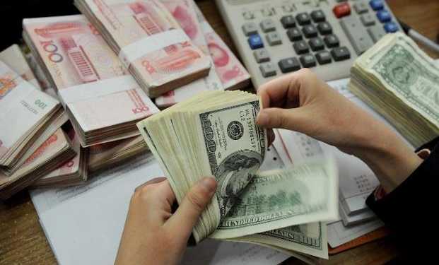 currency war India