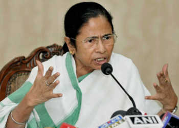 mamata banerjee west bengal 2019, nrc