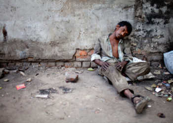 aap, delhi, drug