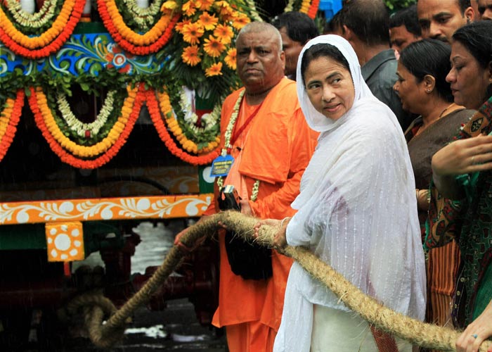 Mamata Banerjee, Hindus, West Bengal