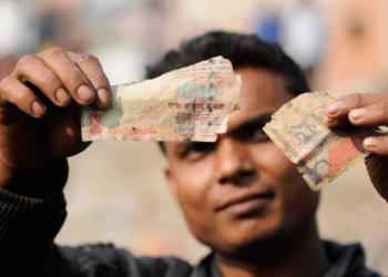 demonetization naxalism