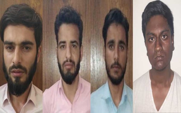 Kashmiri students, attack, collegemate