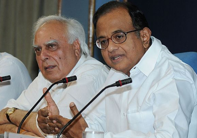 Kapil Sibal, threat, officials