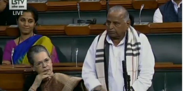 Mulayam Singh Yadav, PM Modi