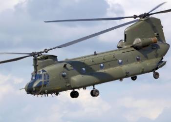 4 Chinooks arrive in India, Army’s defence and offence capability gets a massive boost