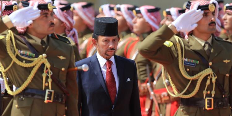 Brunei To Punish Gay Sex With Death By Stoning Left Liberals Remain Mum