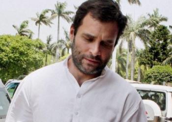 KCR meets Vijayan, talks to Kumaraswamy amidst speculations of a federal front