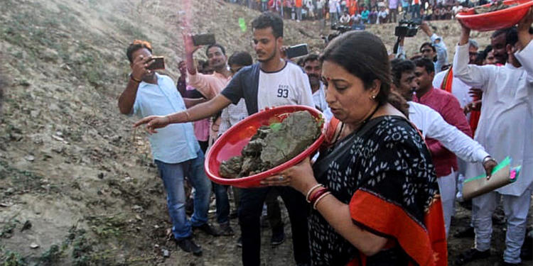 Smriti Irani announces plan to have permanent residence in Amethi