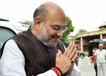 Amit Shah is in Kashmir and there were no bandhs this time. The defeat of Hurriyat is out in the open now