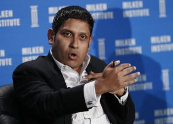 Praveen Chakravarty, congress