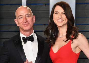 Jeff Bezos, MacKenzie S. Bezos, Amazon, E-Commerce,