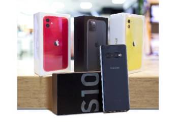 High-end smartphone smuggling is costing Rs 24,000,000,000 to India annually