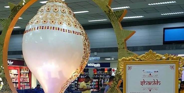 Delhi Airport Shankh