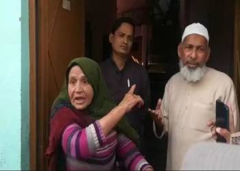 anti-caa protests woman husband