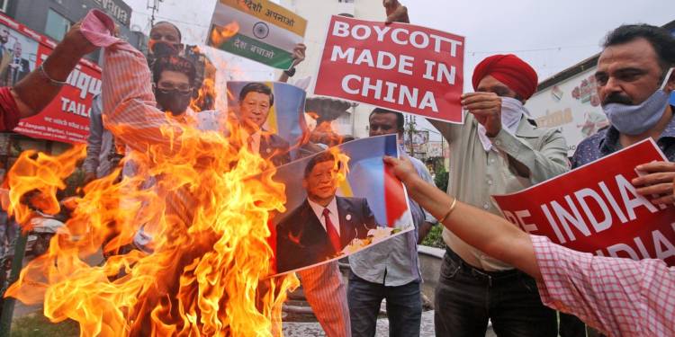 ‘Boycott China’ gets real: An Oppo showroom in Lucknow hasn’t seen a single customer for the past 5 days