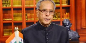 pranab mukherjee congress gandhi
