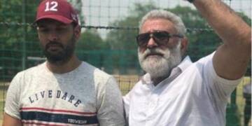 Sikh, Yuvraj Singh, Yograj Singh, Hindus