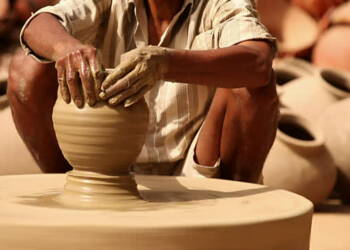 Earthen pots were always a part of India’s culture. How Coronavirus is boosting the business of potters again