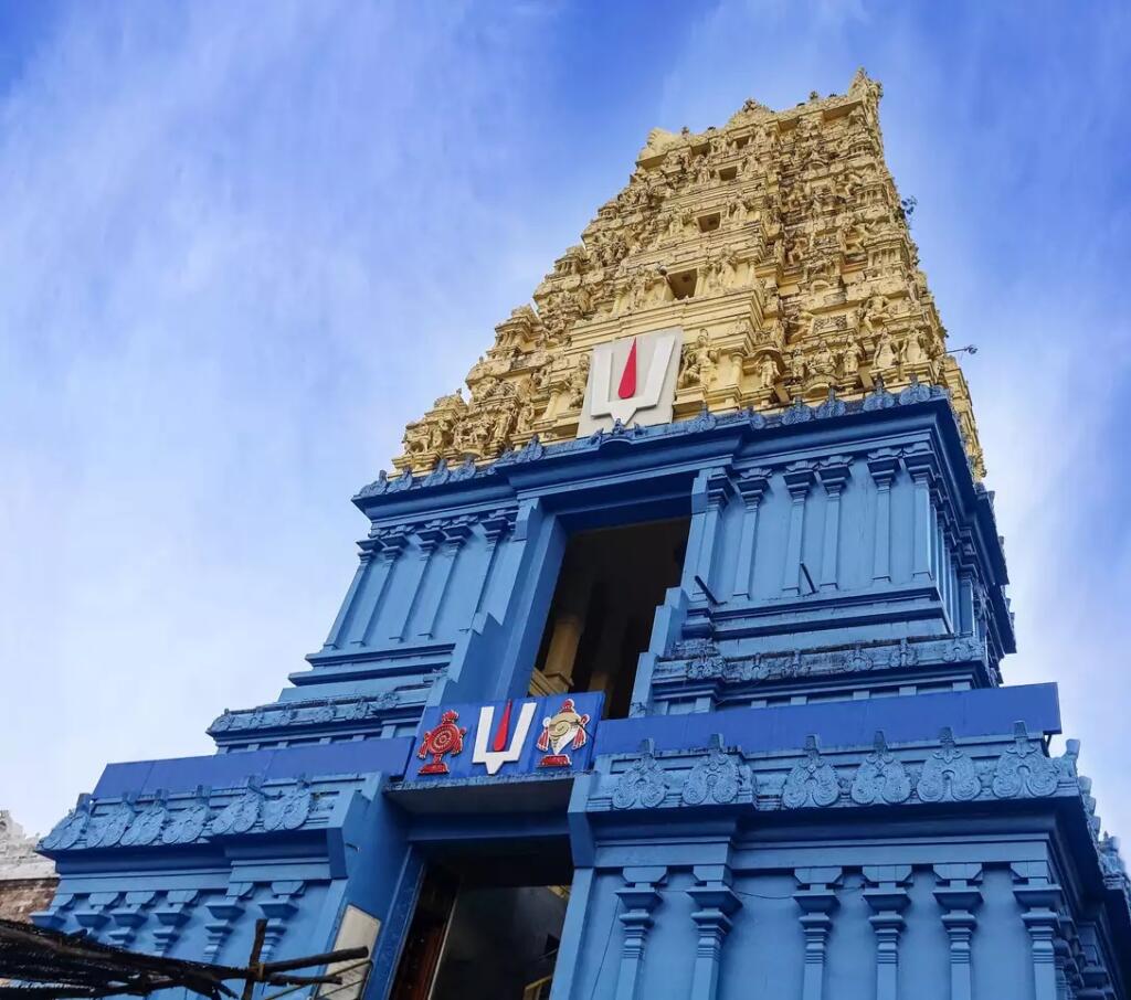 Simhachalam Temple, Land, Andhra Pradesh