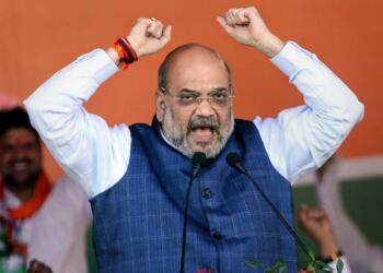 With help of CMs of Naxal-affected state, Amit Shah all set to crush Naxalism