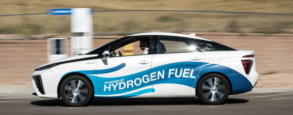 Hydrogen fuel, Electric vehicle