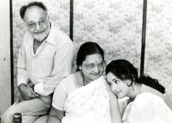 Shankar Dixit with his wife and daughter