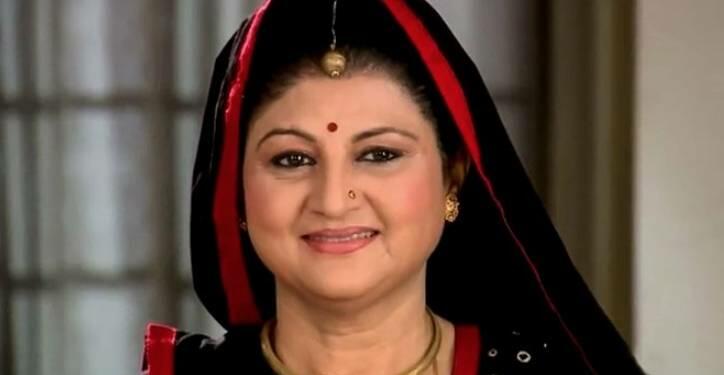 Charu Rohatgi similing