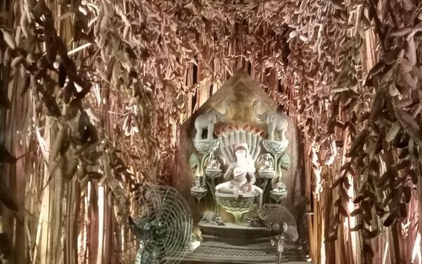 Kolkata, Durga Puja, Pandal, Slippers