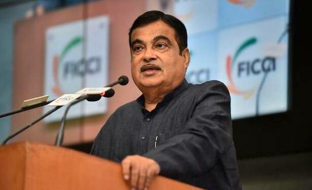 Nitin Gadkari, flex-fuel