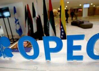 India steers away from OPEC as oil imports from the organisation fall to lowest in 15 years