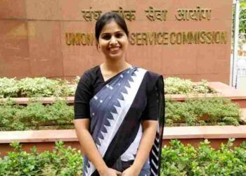 IAS ankita jain picture while her Sansad visit