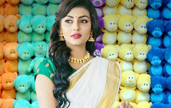 Anisha Ambrose in saree