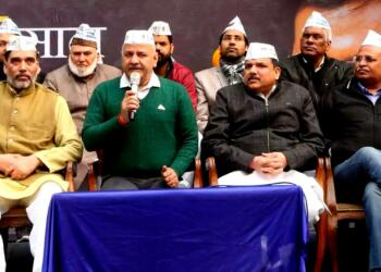 13 doctors vs 52 criminals – Kejriwal’s ‘politics with a difference’