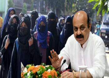 Your career is your responsibility – BJP Government in Karnataka draws a strict line around secularism