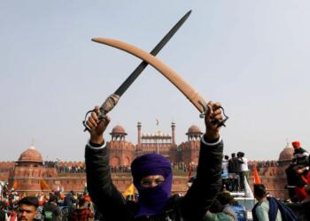 Anarchy of some supersede the interests of 3.3 crore farmers