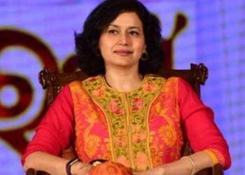 Jagi Mangat Panda attending a award ceremony