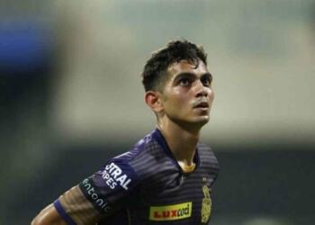 Kamlesh Nagarkoti bowling