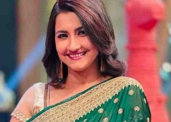 Rachna Banerjee in green saree