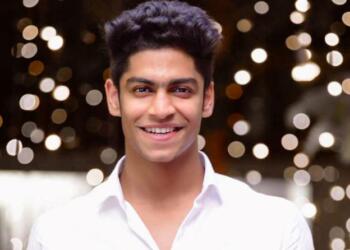 Roshan Abdul Rahoof smiling