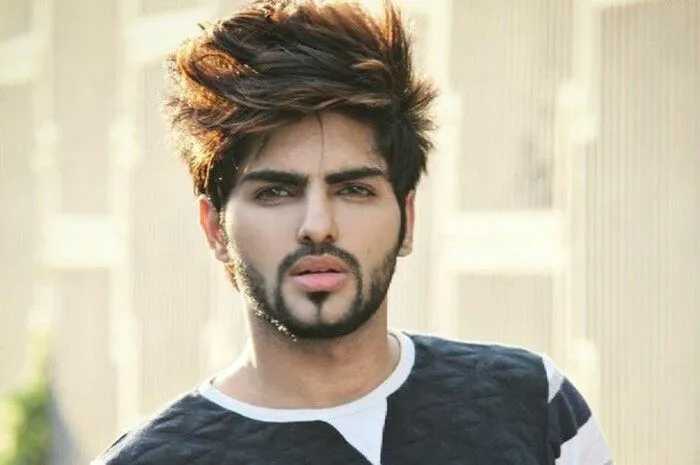 Jubin Shah 1𝐒 on Instagram: “Hey,,, let me follow my most dedicated  fans... Let your comments go as far as they can... I wanna … | Cabelo  masculino, Barbas, Cabelo