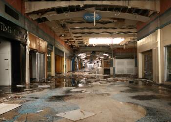 Why Shopping Mall culture is losing its sheen in India